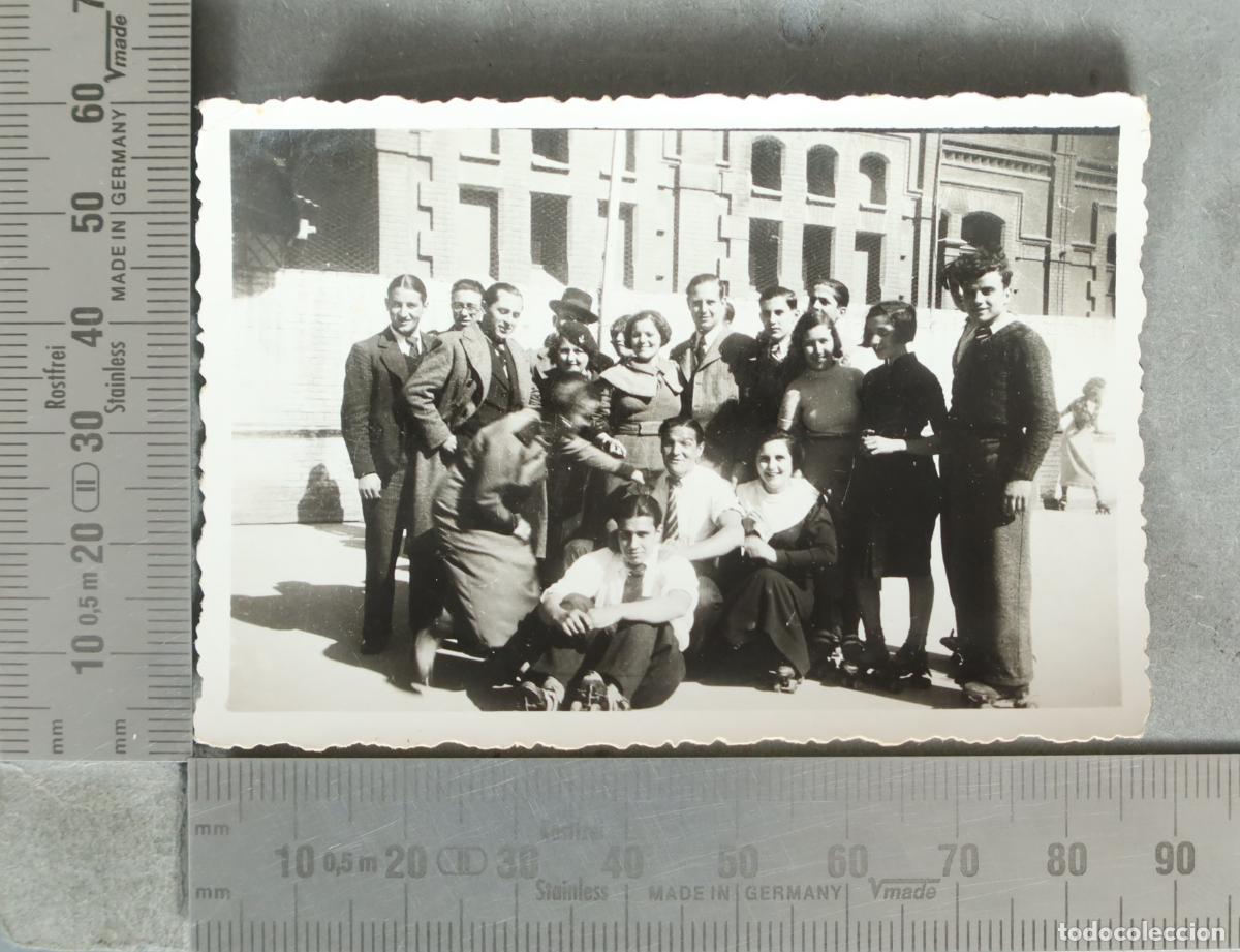 Photographie ancienne: FOTOGRAFIA. Grupo de jovenes en patines hacia 1930