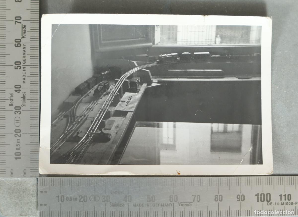 Antique Photography: FOTOGRAFIA. Maqueta de tren el&eacute;ctrico hacia 1940