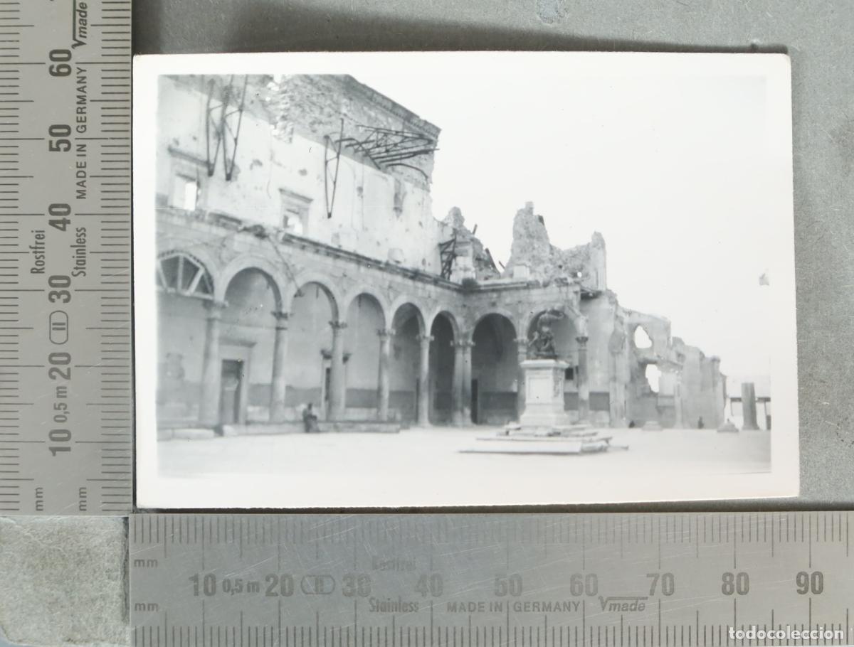 Fotograf&iacute;a antigua: FOTOGRAFIA. RUINAS ALCAZAR. hacia 1940