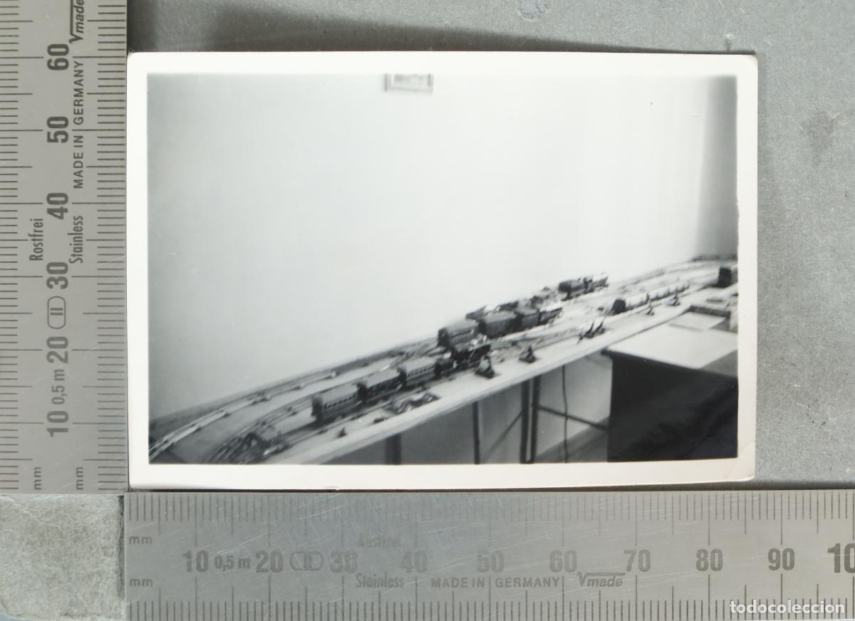 Fotograf&iacute;a antigua: FOTOGRAFIA. Maqueta de tren electrico hacia 1930