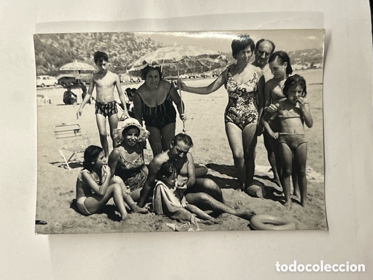 Fotografia antica: ALTEA (Alicante) Fotograf&iacute;a Aquellos Veranos en Altea.. Grupo familiar, Verano de 1970