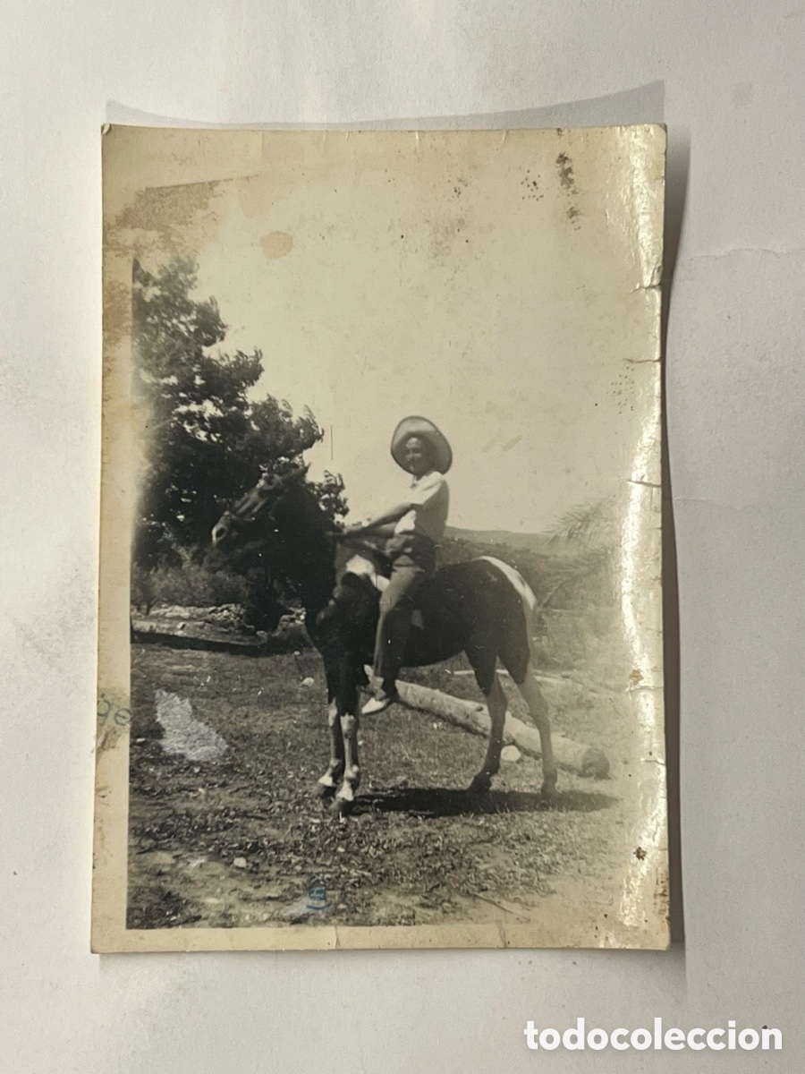 Antique Photography: FOTOGRAF&Iacute;A. Joven a caballo.. aquellos Veranos en la finca de los abuelos.. (h.1950?) Med&iacute;das: 9 x 6