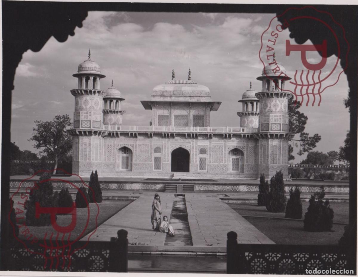 Antique Photography: ASIA. INDIA. INDE. AGRA ITMAD UD DOWLA TOMB THROUGH THE ARCH ADJOING PAVILLION. PHOTO FOTO. +- 23X18