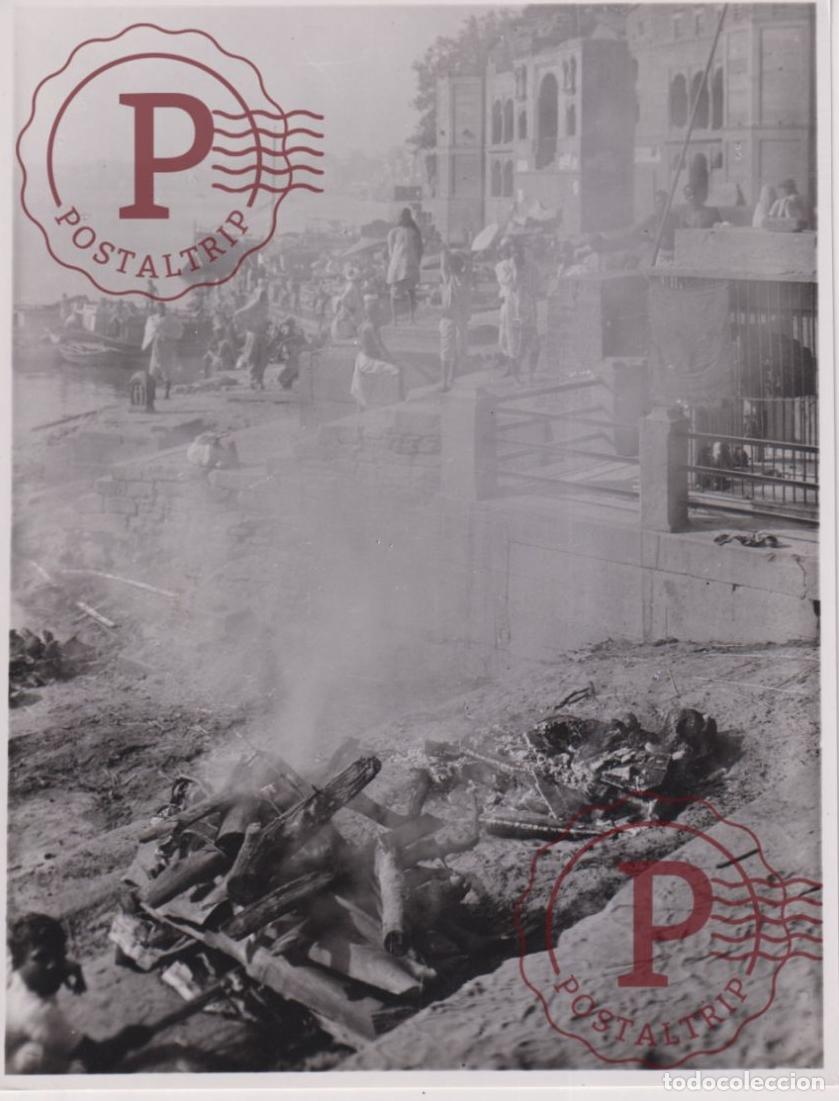 Antique Photography: ASIA. INDIA. INDE. BENARES FUNERAL SCENE. PHOTO FOTO. +- 21.X16CM