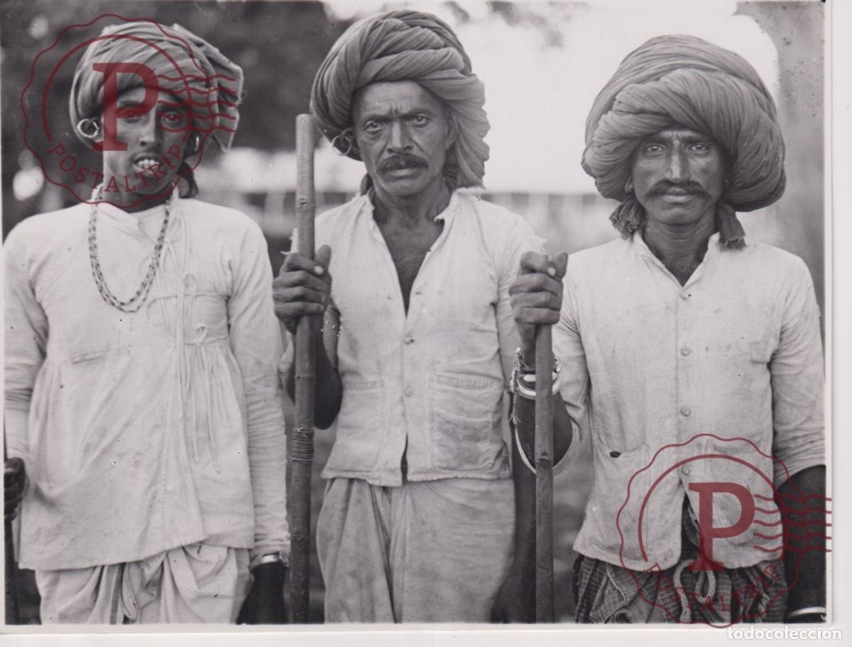 Antique Photography: ASIA. INDIA. INDE. KATHIAWAR. CATTLE BREEDERS. PHOTO FOTO. +- 21X16CM