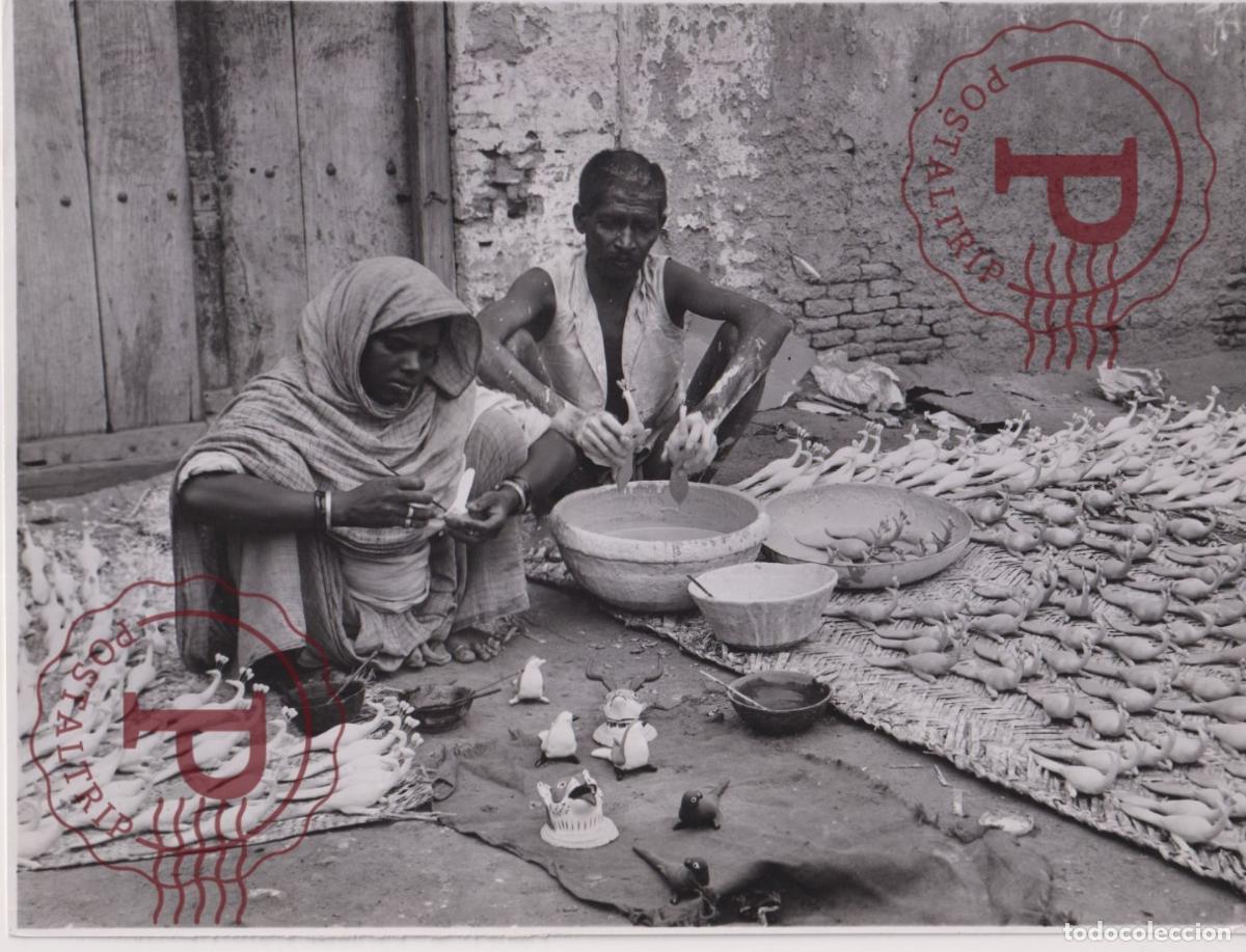 Fotografia antiga: ASIA. INDIA. INDE. DELHI. CLAY TOY MAKERS. PHOTO FOTO. +- 24X18CM
