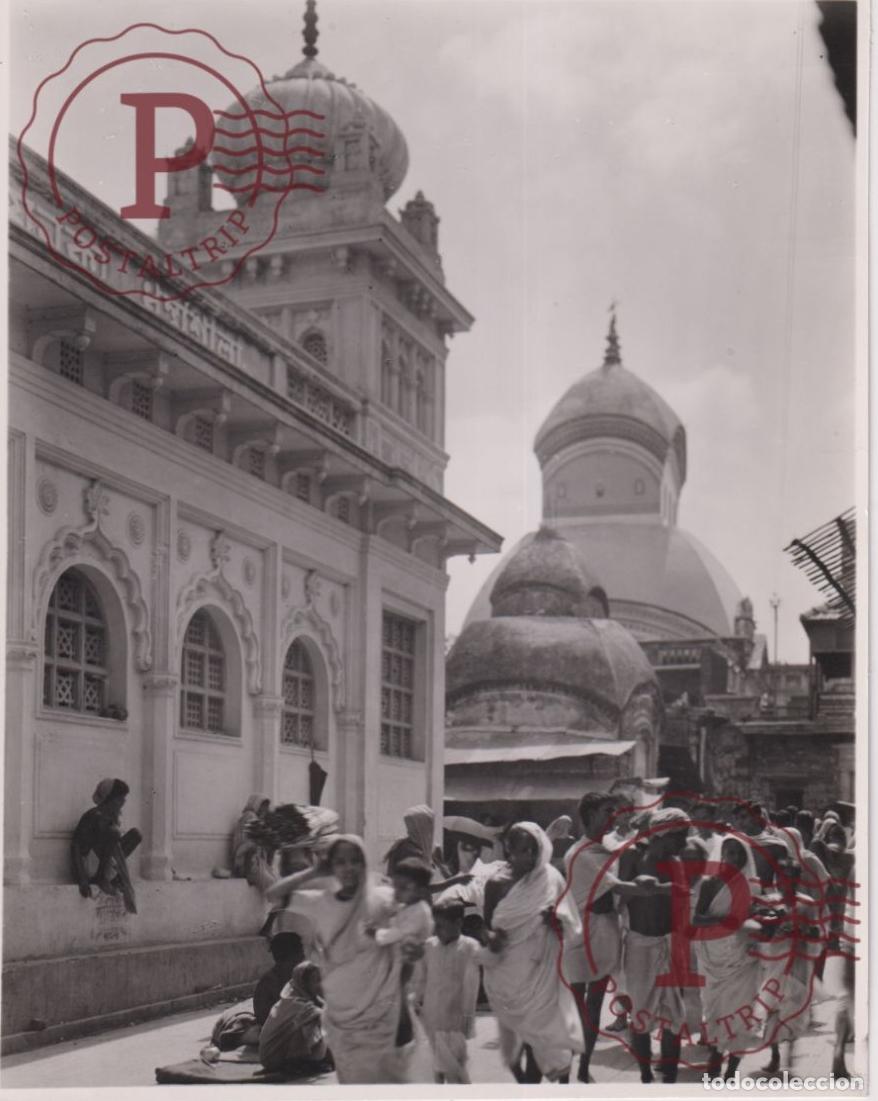 Fotograf&iacute;a antigua: ASIA. INDIA. INDE. CALCUTTA. RETURNING AFTER WORSHIPPING THE KALI. PHOTO FOTO. 23.5X17.5CM