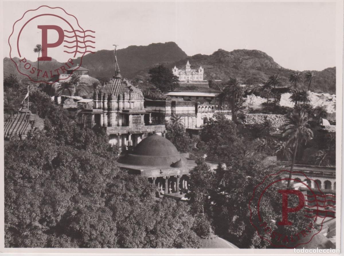 Fotograf&iacute;a antigua: ASIA. INDIA. INDE. MOUNT ABU. RIKHANDEN TEMPLE WITH ALWAR HOUSE.... PHOTO FOTO. 21.5X16CM