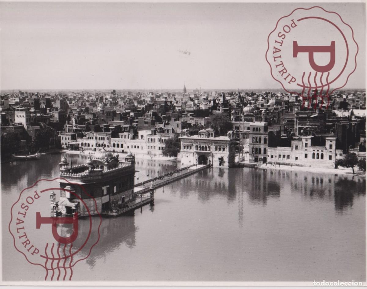 Fotograf&iacute;a antigua: RARA! ASIA. INDIA. INDE. AMRITSAR. GENERAL VIEW OF THE GOLDEN TEMPLE WITH TANK AND CITY. PHOTO. 24X1