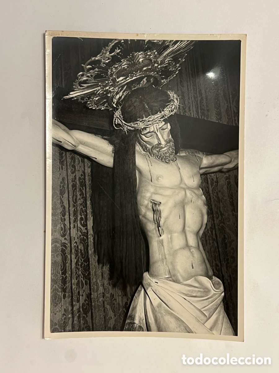 Fotograf&iacute;a antigua: SANT&Iacute;SIMO CRISTO DEL GRAO.. EL NEGRET, se venera en la Parroquia de Santa Mar&iacute;a del Mar (h.1960?)