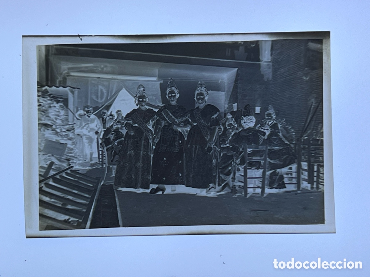 Fotograf&iacute;a antigua: FALLAS Y FALLERAS Clich&eacute; Celuloide (4,5 x 7) Ciutat vella Barri del Carme ? (1930-40?) Casa Escuder