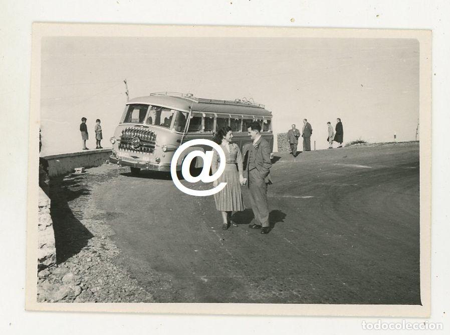 Alte Fotografie: FOTO AUTOCAR CHASIS HISPANO SUIZA MATRICULA BARCELONA LINEA BILBAO SANTANDER A&Ntilde;O 1955