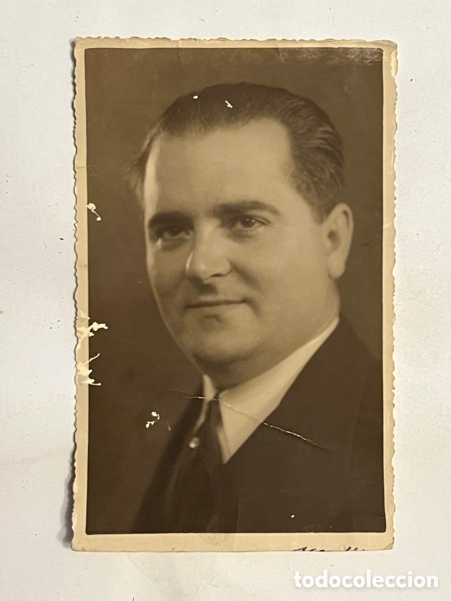 Photographie ancienne: RETRATO SE&Ntilde;OR DE MEDI&Oacute; PERFIL&hellip; (h.1940?) Med&iacute;das: 8,5 x 14 cm.,