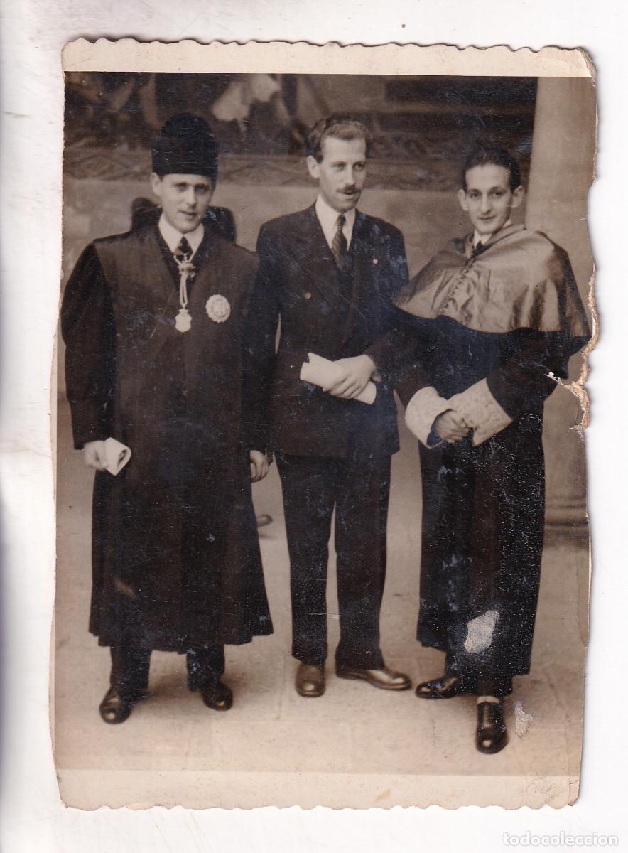 Fotografia antiga: UNIVERSIDAD DE OVIEDO. RAFAEL FERN&Aacute;NDEZ. JOS&Eacute; ACEBAL Y TORCUATO FERN&Aacute;NDEZ MIRANDA. ASTURIAS