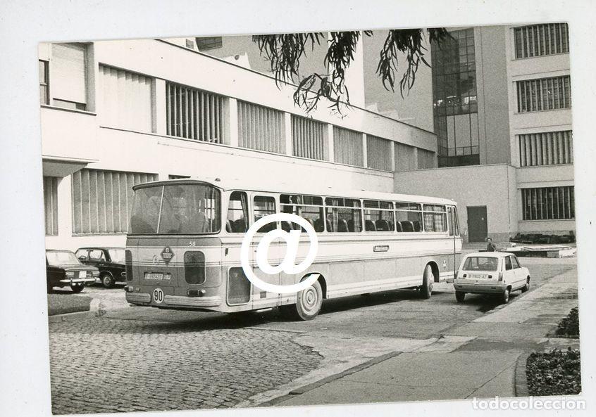 Fotografia antiga: FOTO AUTOCAR MATRICULA BARCELONA