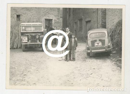 Photographie ancienne: FOTO VEHICULO JEEP LAND ROVER COCHE SEAT 600 A&Ntilde;OS 60