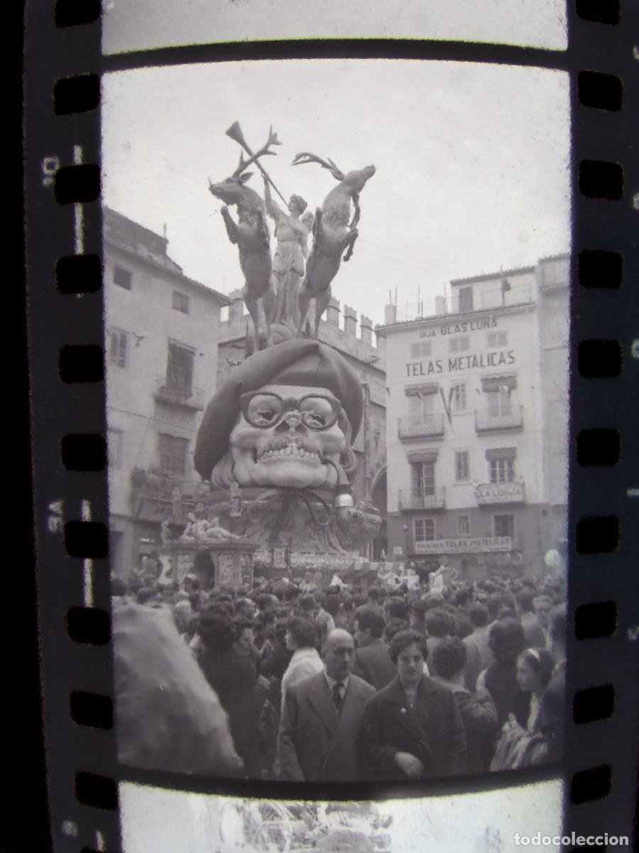 Antique Photography: VALENCIA - FALLA PLAZA DOCTOR COLLADO - CLICHE NEGATIVO DE 35 mm EN CELULOIDE, A&Ntilde;O 1960
