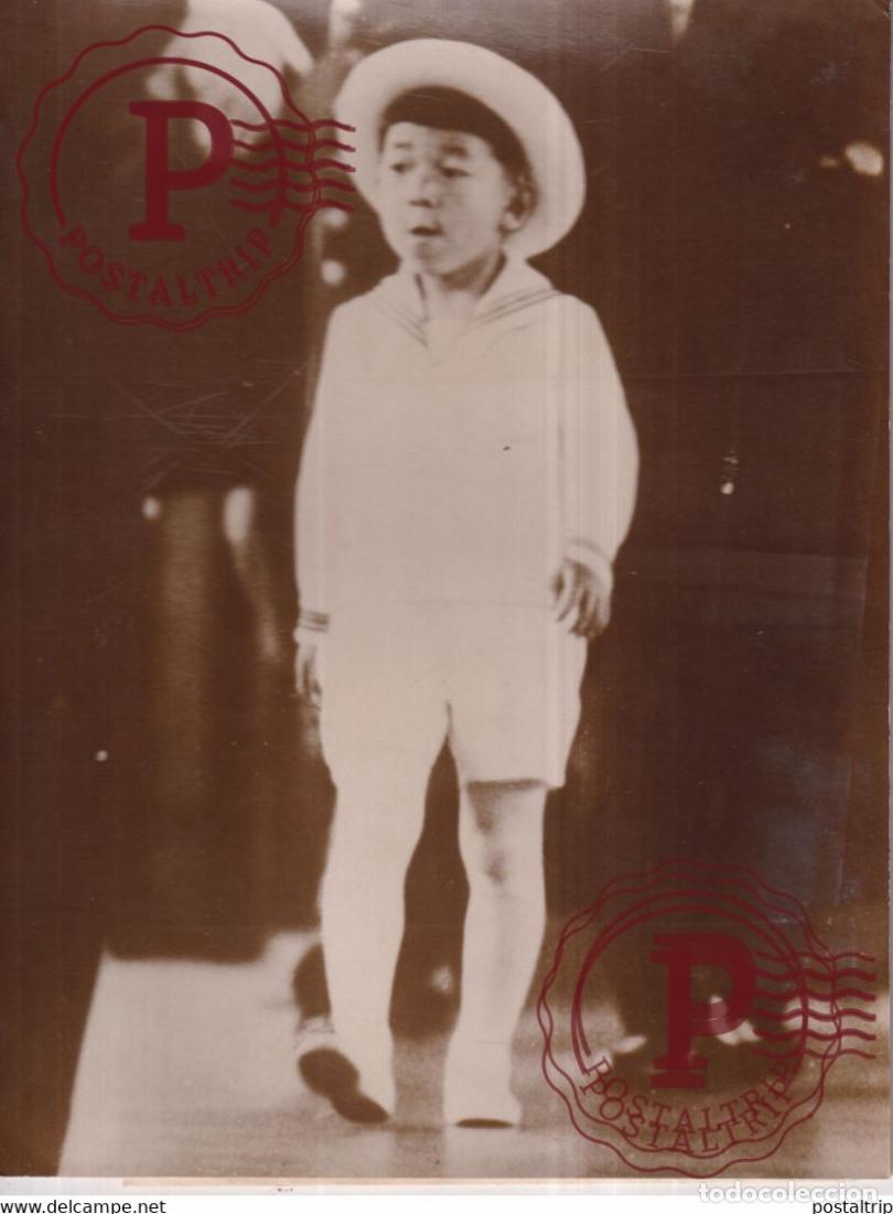 Photographie ancienne: DER KRONPRINZ VON JAPAN AUF DEM BAHNHOF VON TOKIO NACH HAYAMA 1939 22*16CM PRESS FOTO JAPON CHINE