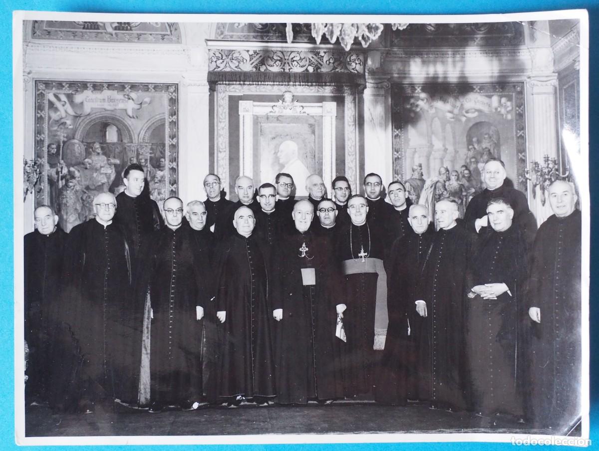 Photographie ancienne: ANTIGUA FOTOGRAF&Iacute;A REPORTAJES VILLAFRANCA. REUNI&Oacute;N DE ARZOBISPOS