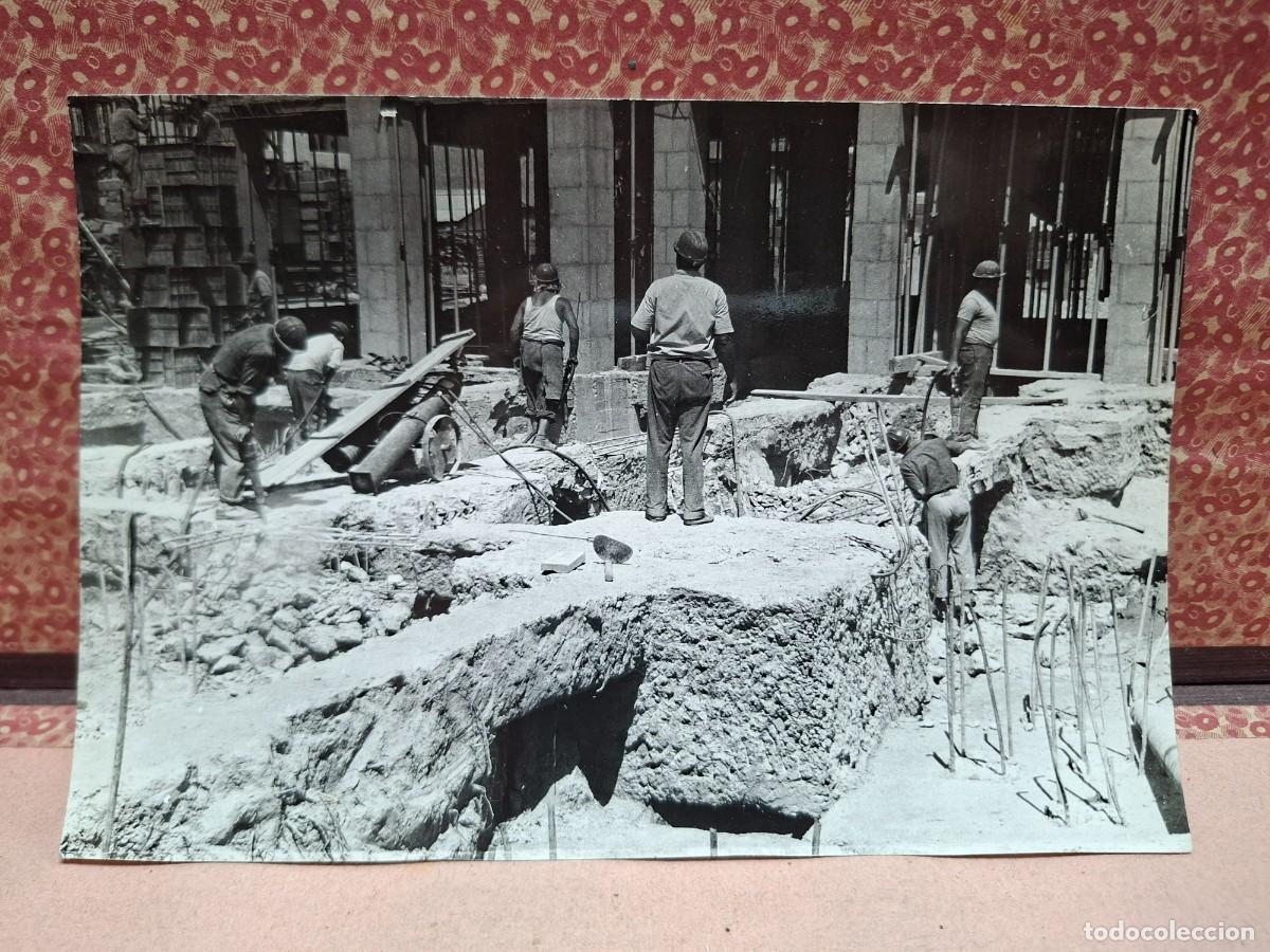 Fotograf&iacute;a antigua: ANTIGUA FOTOGRAFIA ARTISTICA OFICIOS ALBA&Ntilde;ILES CONSTRUCCION