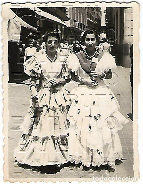 Fotograf&iacute;a antigua: BADAJOZ DIA DE SAN JUAN 1954 8X6 FOTOGRAFIA UNICA F98
