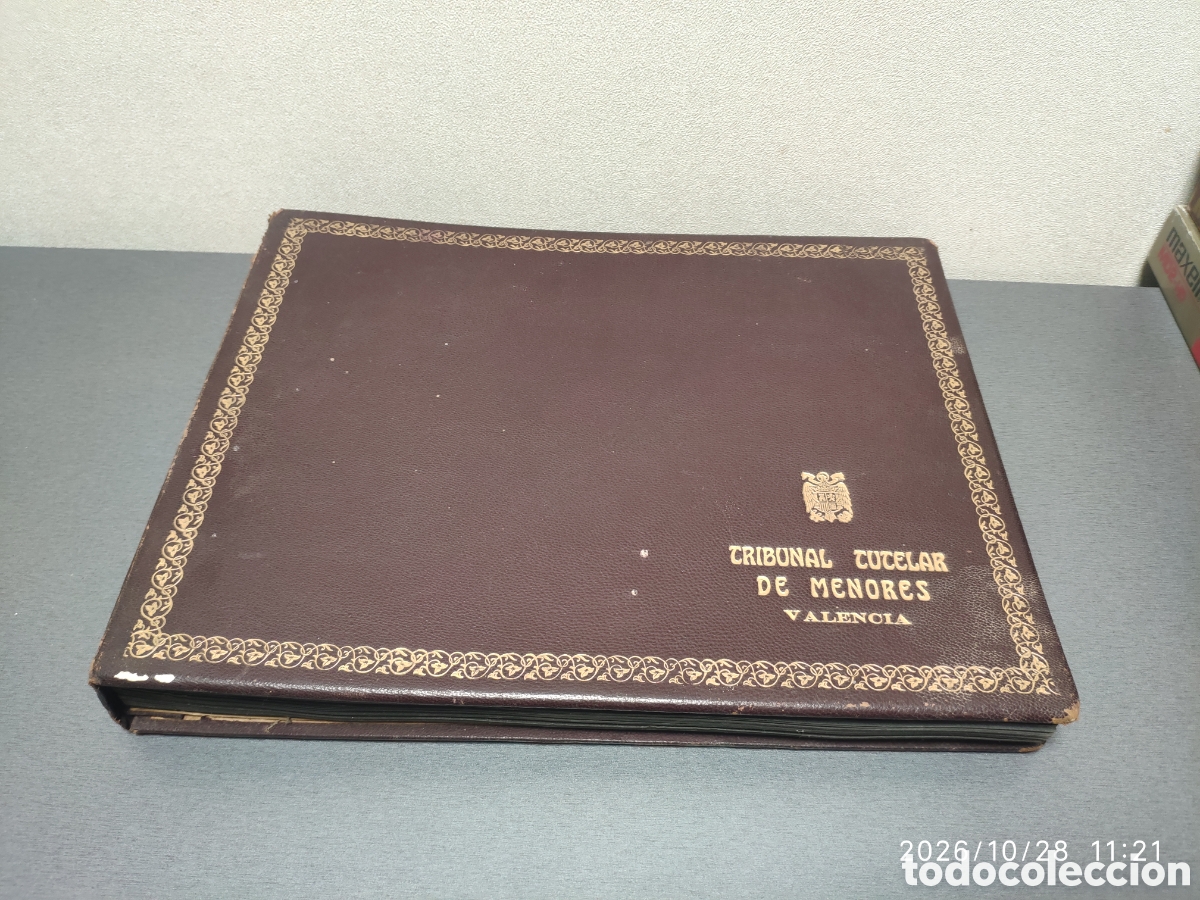 Fotograf&iacute;a antigua: Antiguo Album fotogr&aacute;fico tribunal tutelar de menores valencia