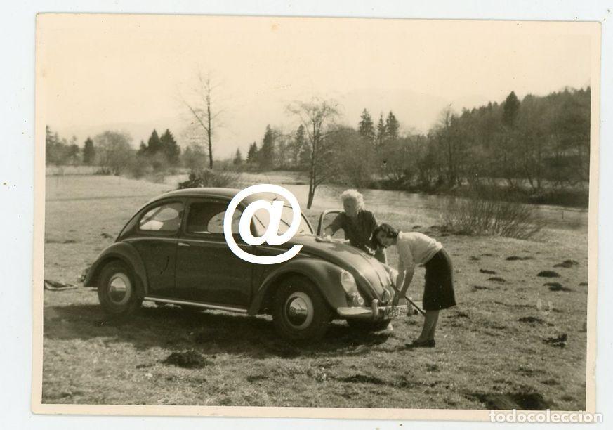 Fotograf&iacute;a antigua: FOTO COCHE AUTOMOVIL VOLKSWAGEN KAFER MATRICULA ALEMANA