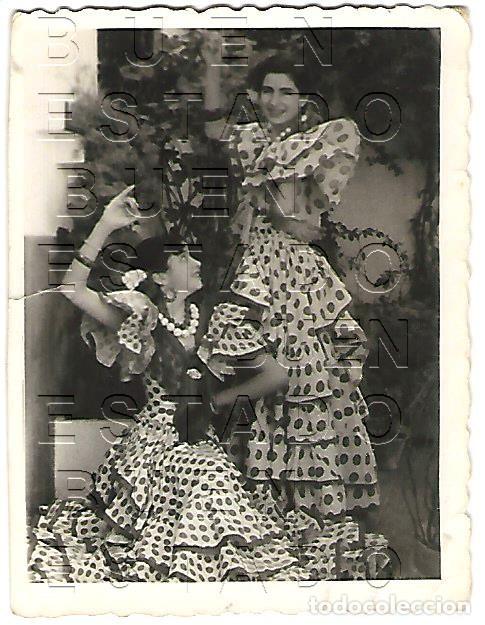 Fotograf&iacute;a antigua: MONTIJO BADAJOZ 1954 EMILIA SANCHEZ 8X5 FOTOGRAFIA UNICA F28