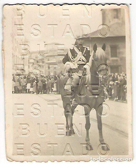 Fotograf&iacute;a antigua: OVIEDO 1952 7X6 FOTO CONDE PROCEDE DE FAMILIA MATA DE BADAJOZ FOTOGRAFIA UNICA F28