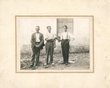 Fotografia antiga: Foto de la entrega de un trofeo, principios de Siglo XX