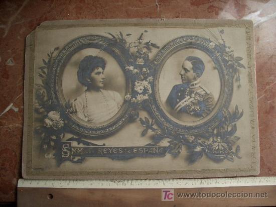 Fotograf&iacute;a antigua: Antigua foto de gran formado, de la realeza espa&ntilde;ola.