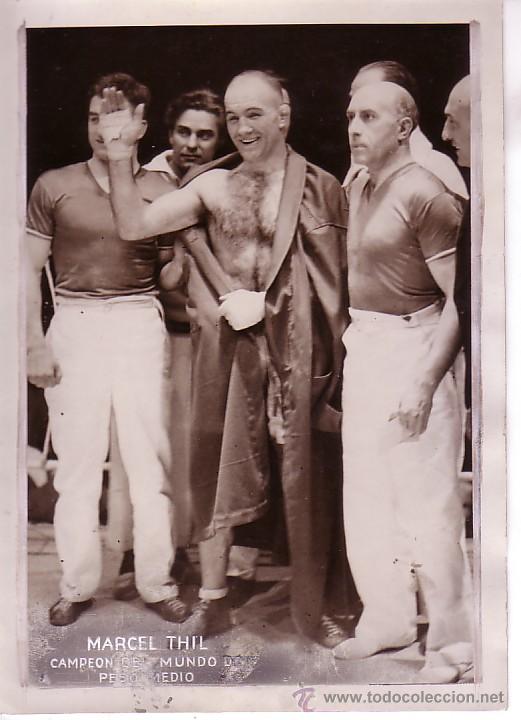Antique Photography: Boxeo. Marcel Thil. Campe&oacute;n del mundo de peso medio. 1940's. Wide world photos. Paris.