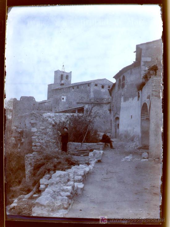 Antique Photography: EMPORD&Agrave;, Catalunya. Pueblo por identificar, 1890's. cristal negativo 13 x 18 cm.