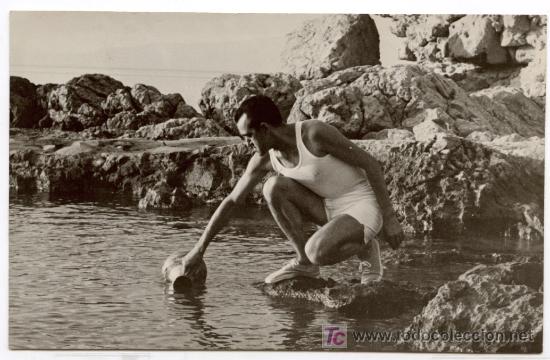 Antique Photography: Deporte, el atleta GURT. 16 julio 1955. foto: claret-valls-bert. 17x10,5 cm