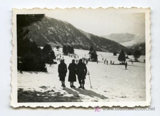 Fotograf&iacute;a antigua: La Molina. Pistas de esqu&iacute;. Contraluz. 30/1/1954