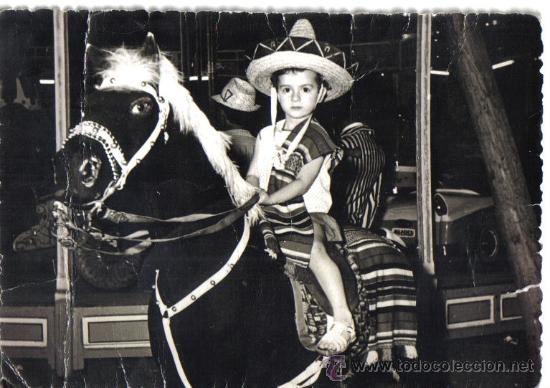 Fotograf&iacute;a antigua: FOTOGRAFIA DE UN NI&Ntilde;O MONTANDO UN CABALLO EN UNA FERIA EN MALAGA A&Ntilde;O JUNIO 63