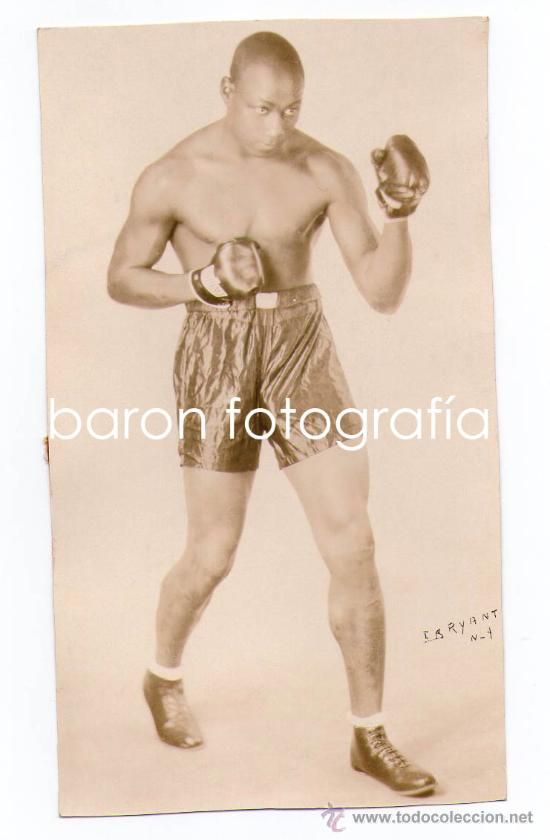 Antique Photography: BOXEO. EL BOXEADOR ARMTRONC, BRYANT, NY. 10x18 cm. 1930's.