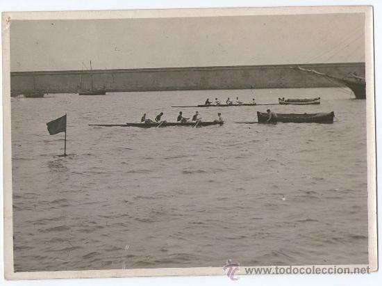 Antique Photography: Deporte, Campeonato de remo, puerto de barcelona, 1930's. Foto: CLARET. 13x18 cm.