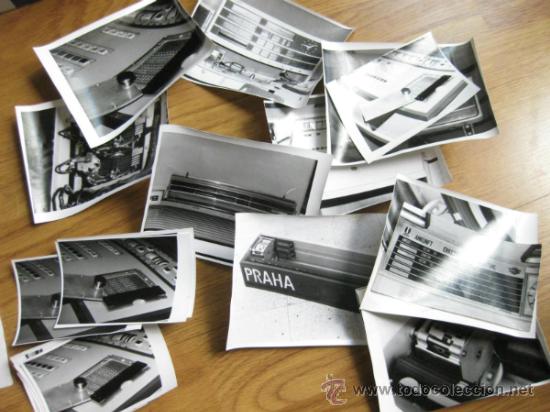 Fotograf&iacute;a antigua: FOTOGRAFIAS DE UN MECANISMO DE INDICACION DE ESTACION DE TREN O AUTOBUS