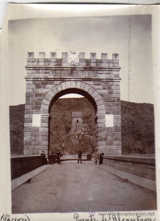 Fotograf&iacute;a antigua: ANTIGUA FOTOGRAFIA TAMA&Ntilde;O POSTAL DE CACERES, PUENTE DE ALCANTARA.