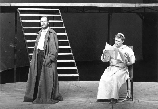 Antique Photography: Brechts GALILEO GALILEI at the Berliner Ensemble