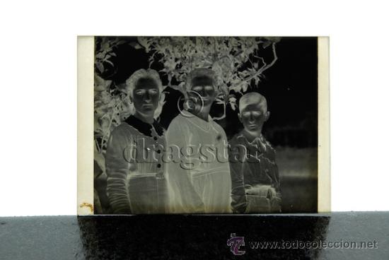 Antique Photography: NEGATIVO ORIGINAL 10X14 SE&Ntilde;ORA Y JOVENES EN VILLARREAL CASTELLON A&Ntilde;OS 30