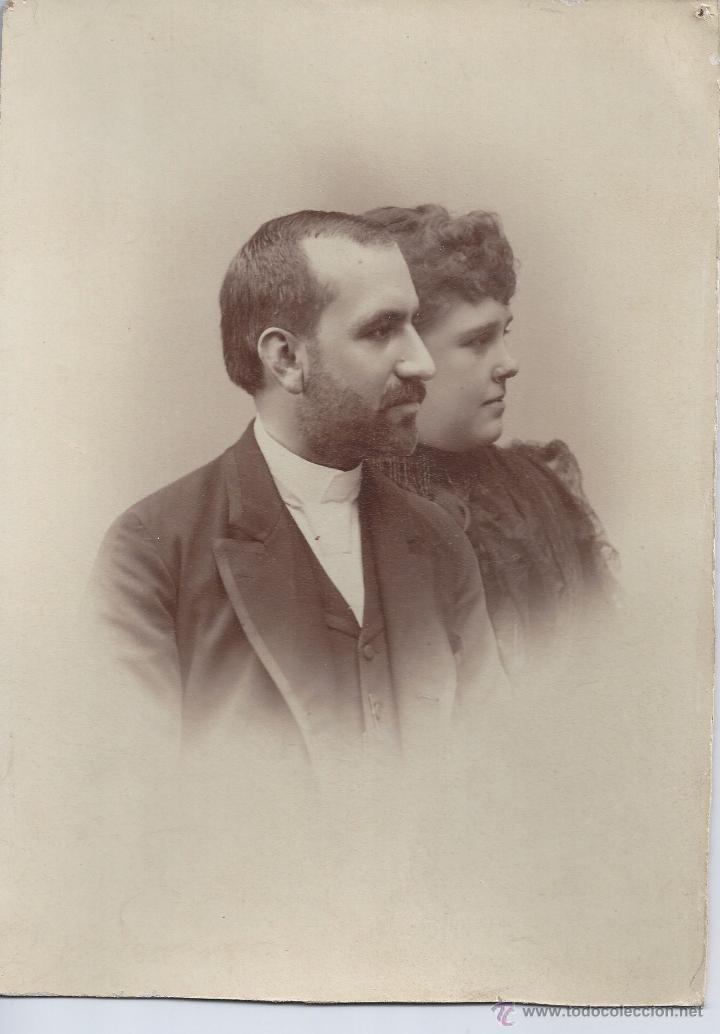 Fotograf&iacute;a antigua: PAREJA DESCONOCIDA. FOTOGRAFO FERNANDO DEBAS.MADRID