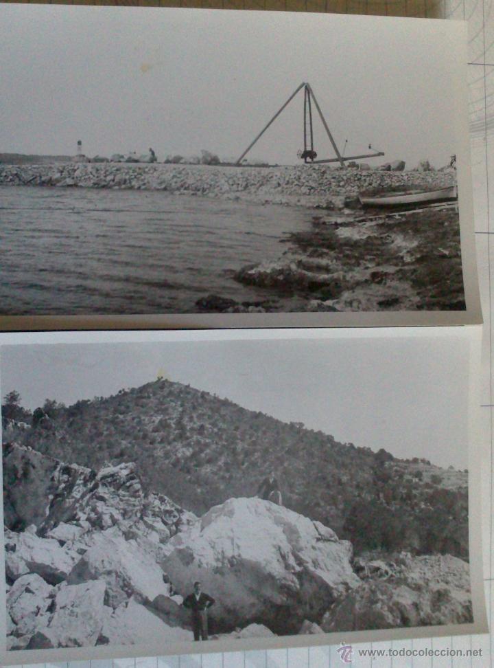 Fotograf&iacute;a antigua: DOS FOTOGRAFIAS DE IBIZA, TRABAJOS DE RECONSTRUCCION DEL MURO DEL PUERTO, 12 X 18 CM, A&Ntilde;OS 50