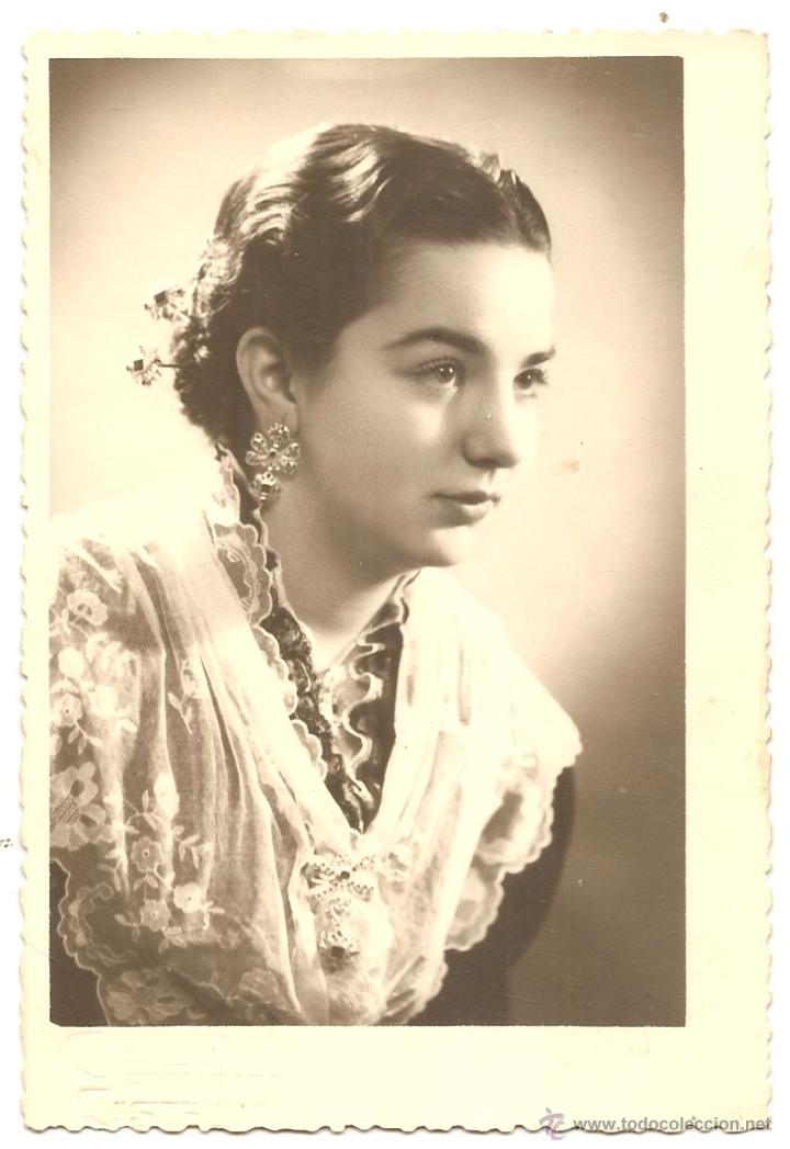 Fotograf&iacute;a antigua: Madrina de Gayata de Castell&oacute;n. Identificada al dorso. Foto Col&oacute;n