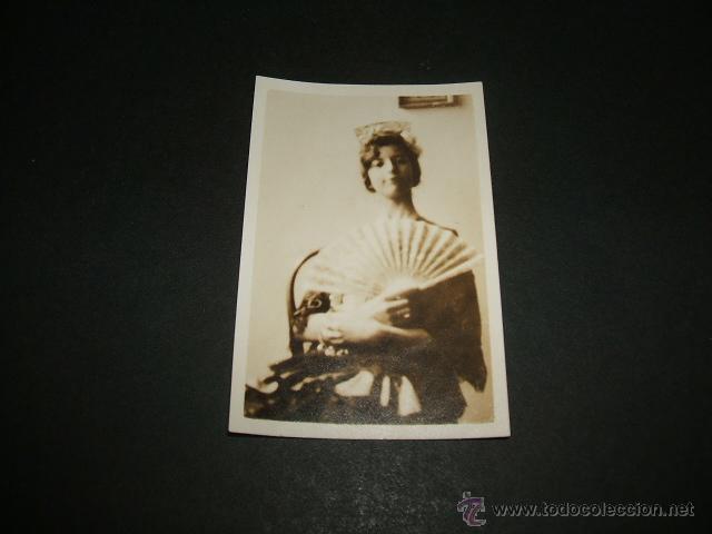 Photographie ancienne: JOVEN CON PEINETA Y ABANICO FOTOGRAFIA HACIA 1915