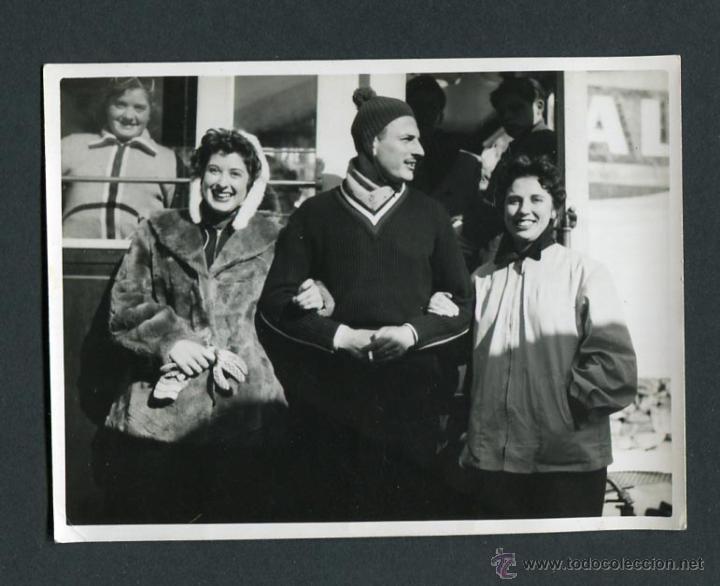 Fotograf&iacute;a antigua: Esqu&iacute;. Esquiadores. Cremallera de N&uacute;ria. 27/2/1955