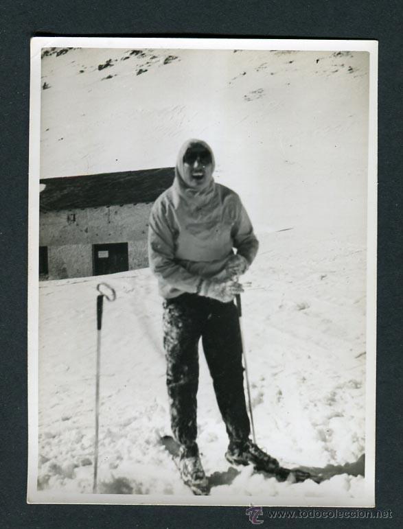 Fotograf&iacute;a antigua: Esqu&iacute;. N&uacute;ria. Esquiadora. 27/2/1955