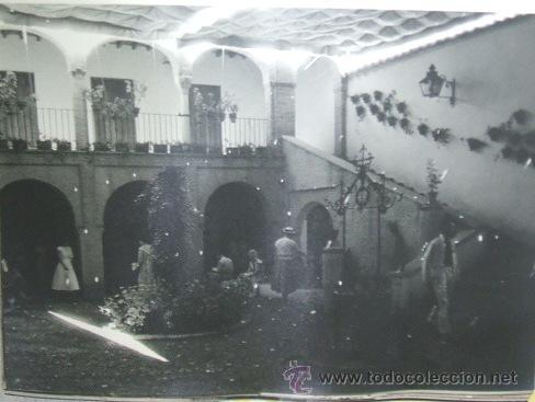 Alte Fotografie: CORDOBA UN PATIO ANTIGUA FOTOGRAFIA A&Ntilde;OS 50 POR VIAJERO AMERICANO 23 X 30 CMTS