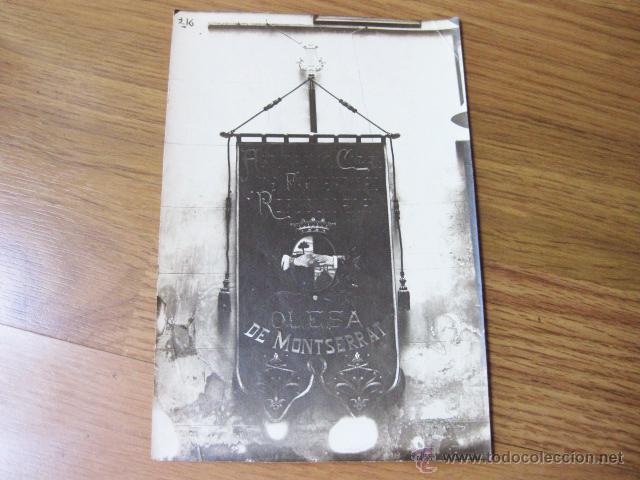 Alte Fotografie: FOTOGRAFIA DEL ESTANDARTE DE LA AGRUPACION CORAL DE OLESA DE MONTSERRAT REALIZADA POR CASTELLS